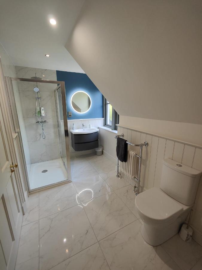 Chic Classy & Cosy At Lough Erne Golf Village And Resort Ballycassidy Экстерьер фото