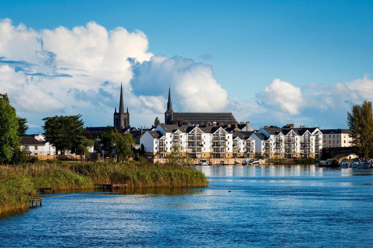 Chic Classy & Cosy At Lough Erne Golf Village And Resort Ballycassidy Экстерьер фото