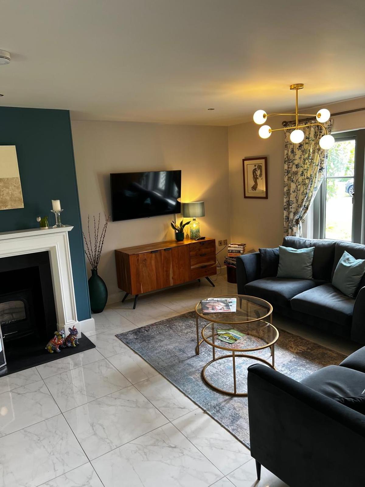 Chic Classy & Cosy At Lough Erne Golf Village And Resort Ballycassidy Экстерьер фото